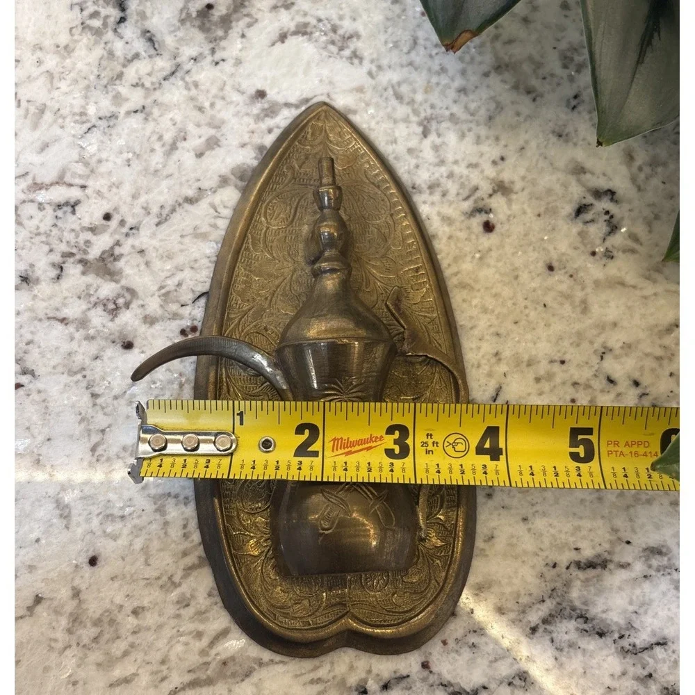VTG Mid-Century Solid Brass Floral Moroccan‎ Pitcher Carafe Design Door Knocker